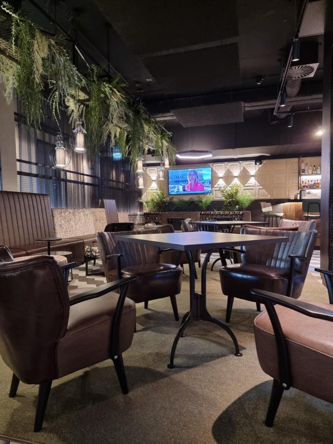 Freshsuites & Bar Hotel 3*