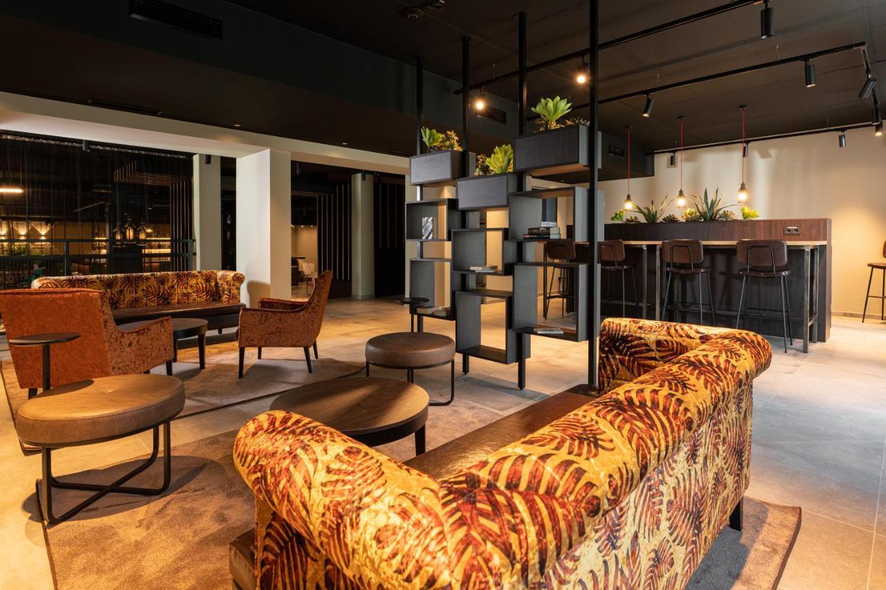 Hotel Freshsuites & Bar